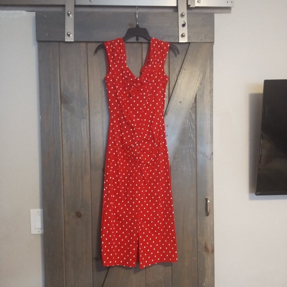 Stop Staring Dress Size Small. Red and white polka dots with capped sleeves.